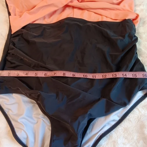 Women's Pink & Black One Piece V-neck Crisscross Tummy Control‎ Bathing Swimsuit - Picture 12 of 13